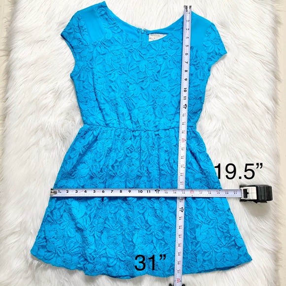 2/$20🌸 Urban Outfitters Lace Dress - Picture 8 of 8